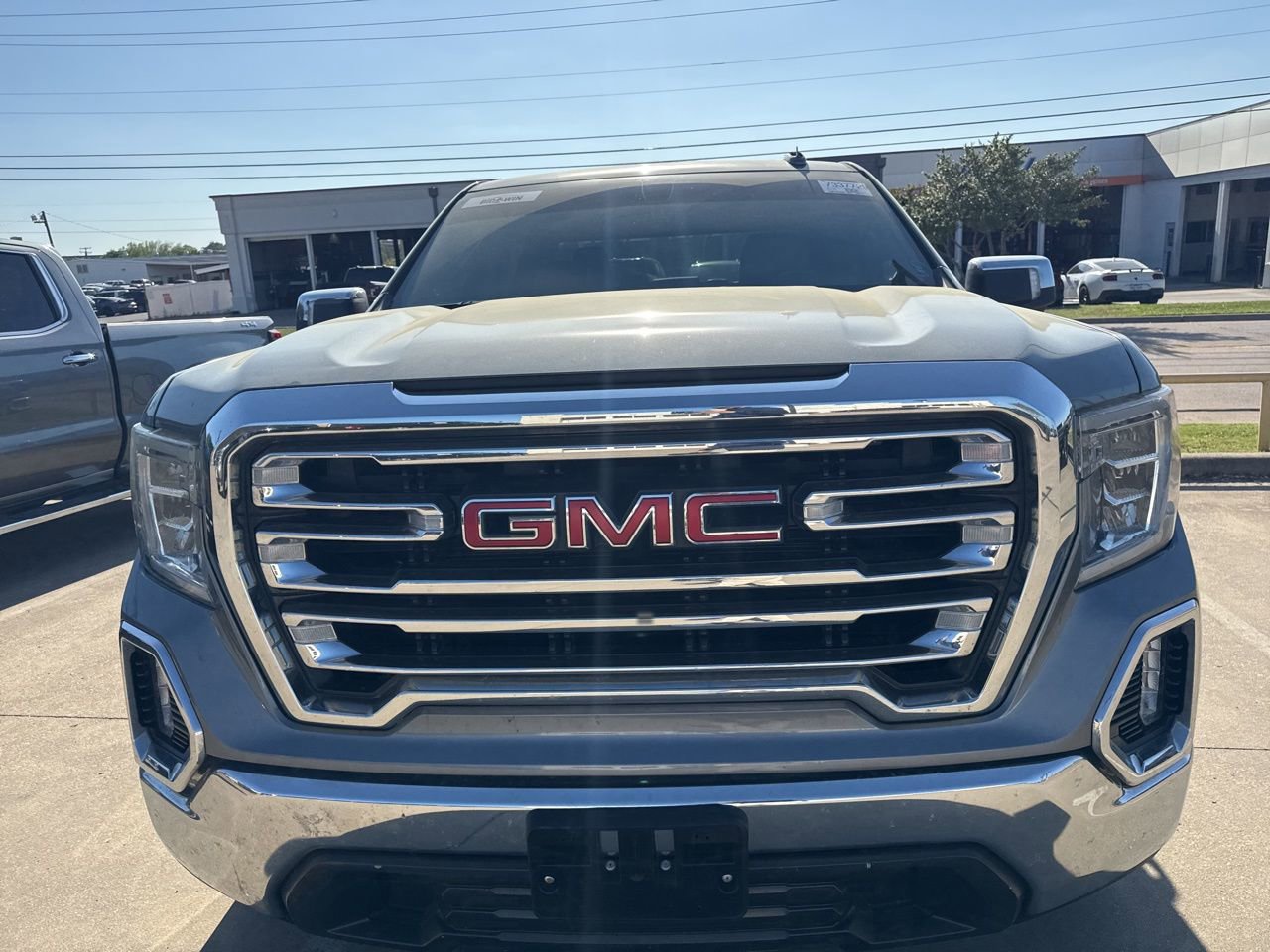 Used 2020 GMC Sierra 1500 SLT image 2