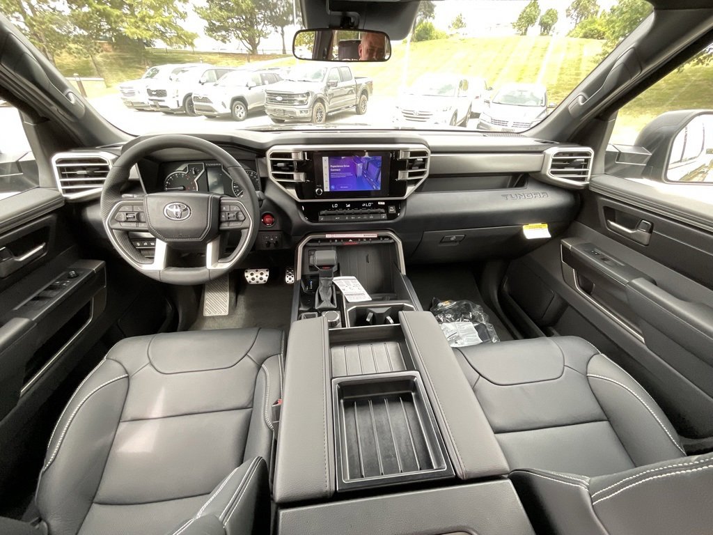 New 2026 Toyota Tundra SR5 image 8