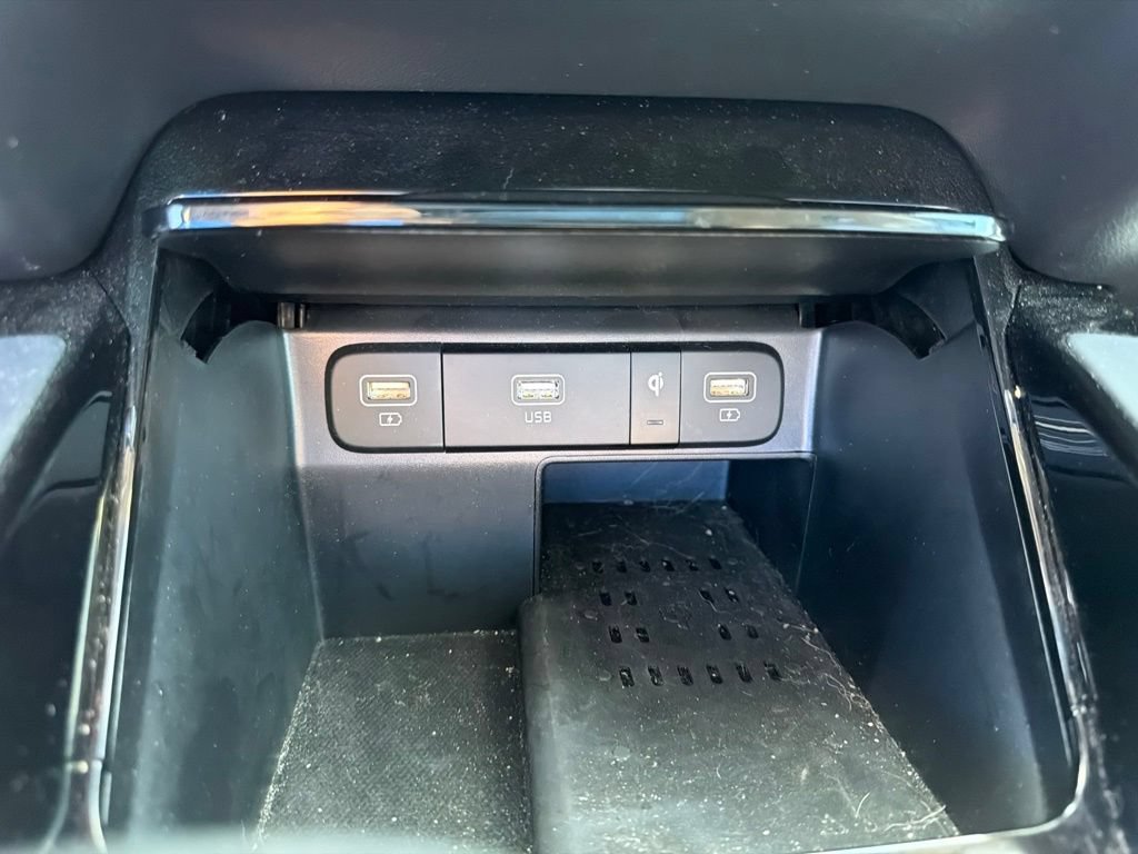 Certified 2023 Kia Sorento SX AWD/4WD image 22