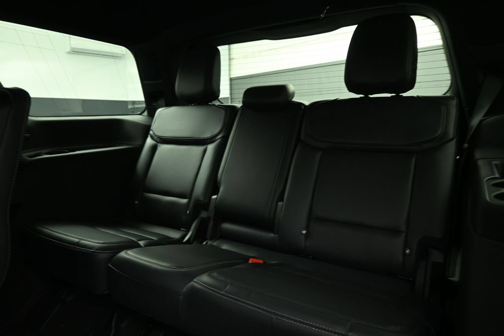 New 2027 Ford Expedition Platinum w/ Stealth Appearance Package AWD/4WD image 16