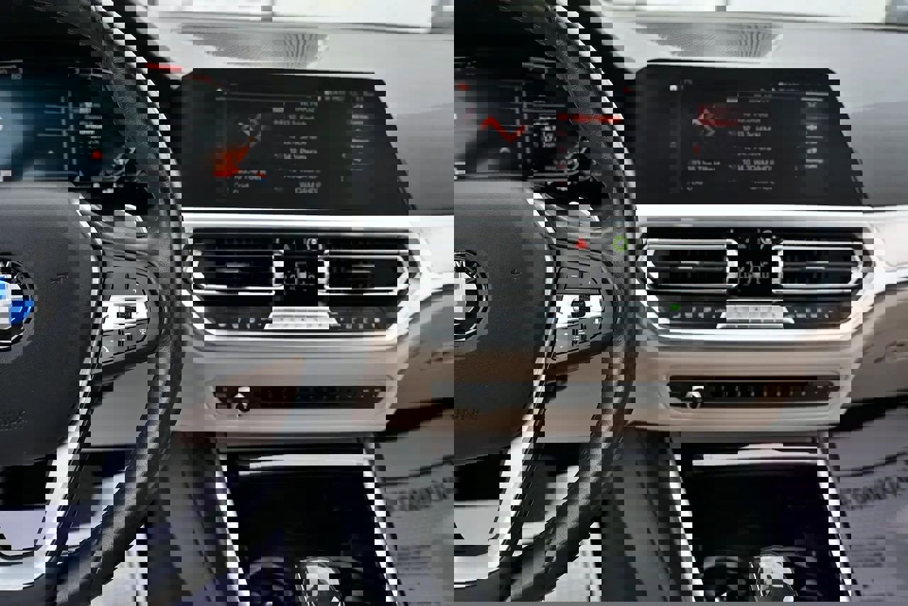 Used 2021 BMW 330i Sedan w/ Driving Assistance Package image 24