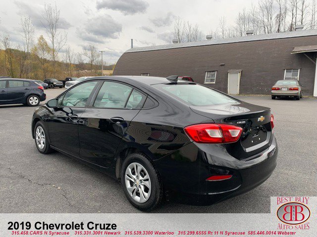 Used 2019 Chevrolet Cruze LS w/ LS Fleet Convenience Package image 4