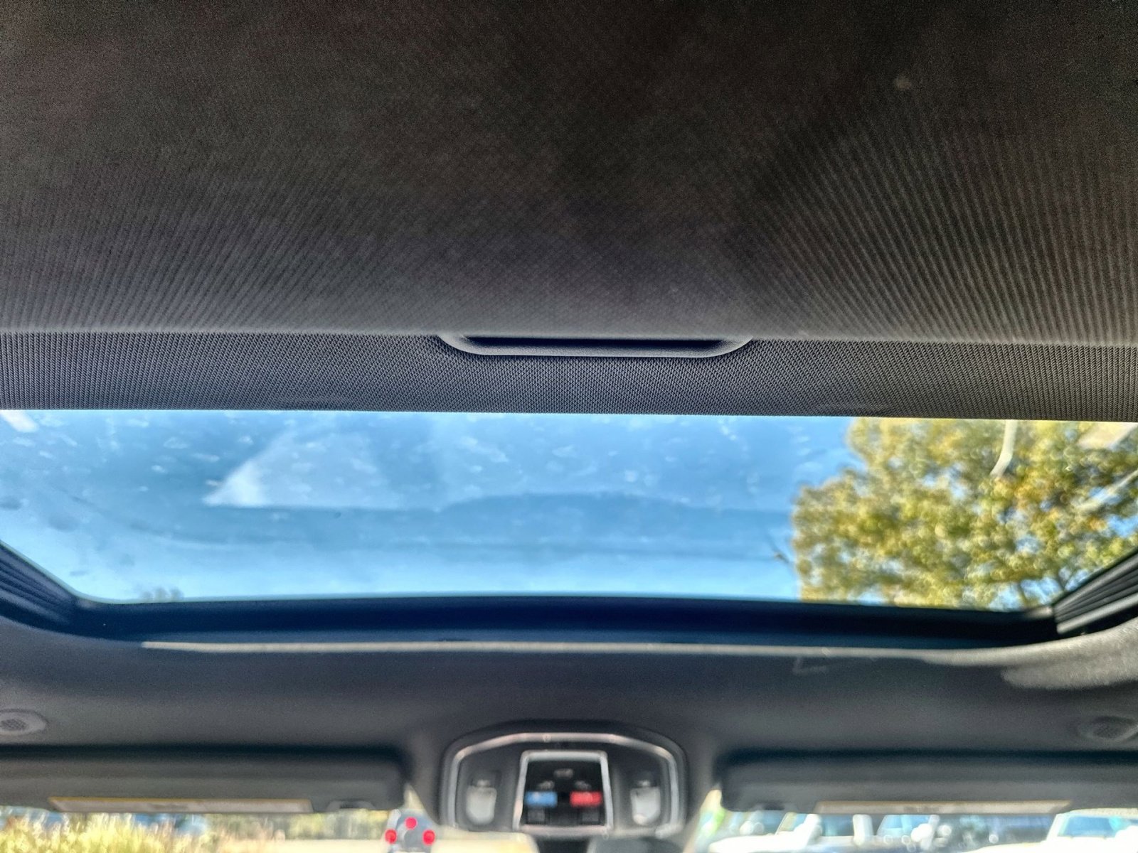 New 2025 Jeep Grand Cherokee Laredo w/ Luxury Tech Group I image 23