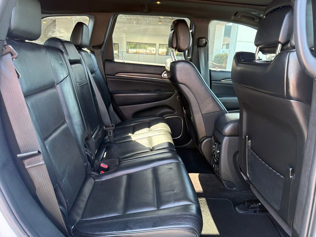Used 2018 Jeep Grand Cherokee High Altitude AWD/4WD image 29