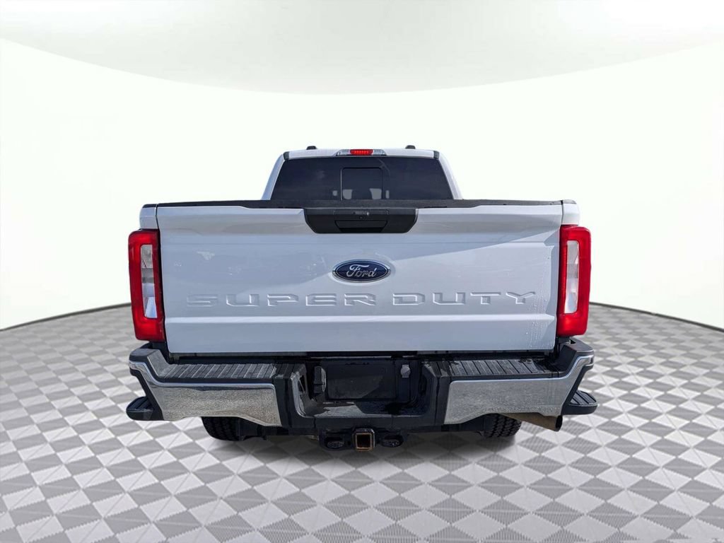 Certified 2024 Ford F250 XLT w/ Tremor Off-Road Package AWD/4WD image 4