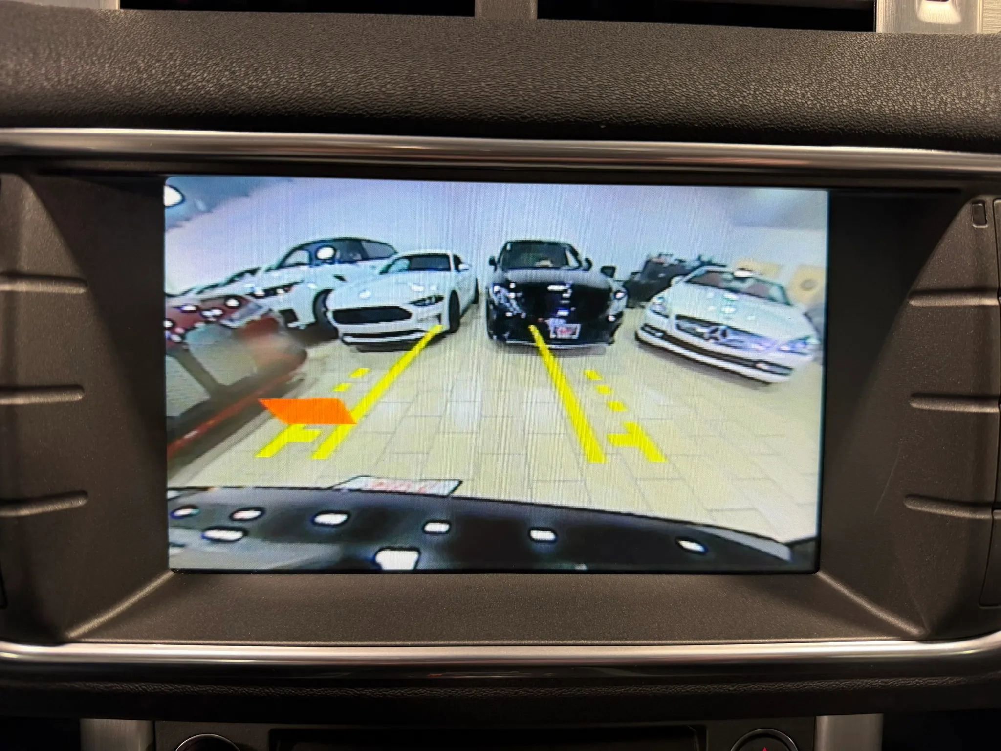Used 2015 Land Rover Range Rover Evoque Pure Plus AWD/4WD image 19