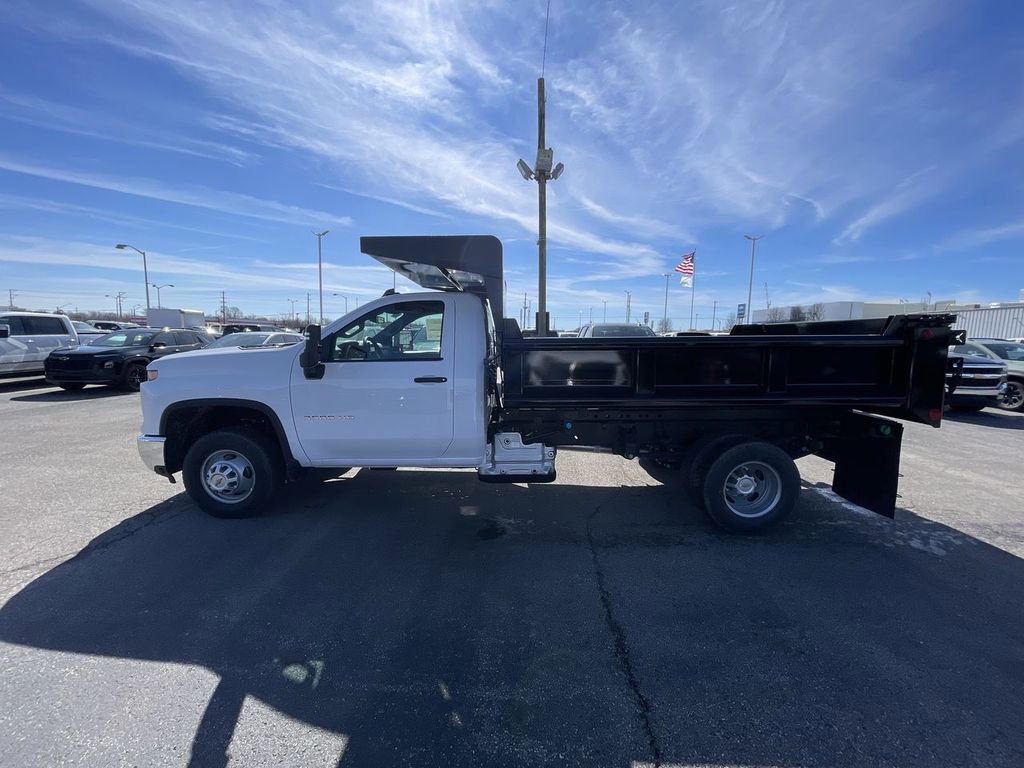 New 2025 Chevrolet Silverado 3500 W/T w/ WT Convenience Package AWD/4WD image 3