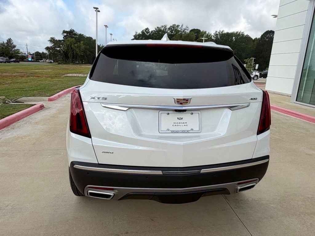 New 2026 Cadillac XT5 Premium Luxury w/ Driver Assist Package FWD image 5