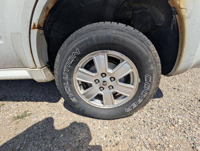Used 2008 Mercury Mariner 4WD V6 image 14