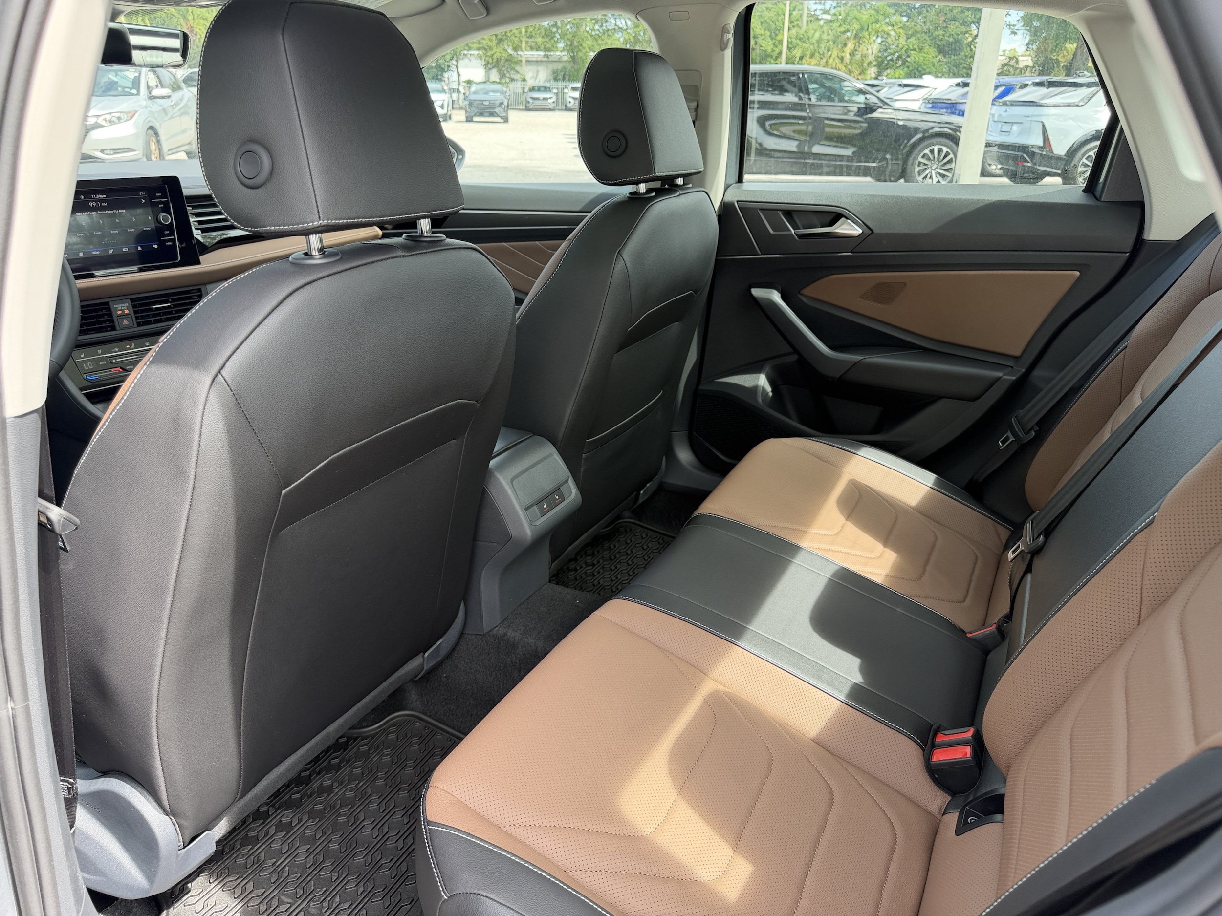 New 2026 Volkswagen Jetta SEL FWD image 16