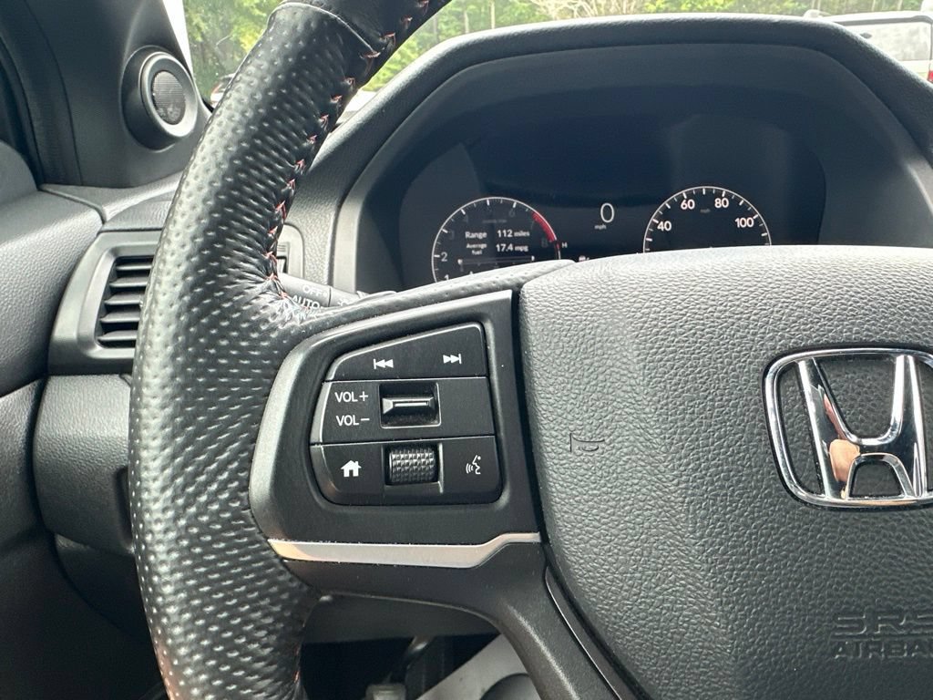 Certified 2024 Honda Ridgeline TrailSport image 32