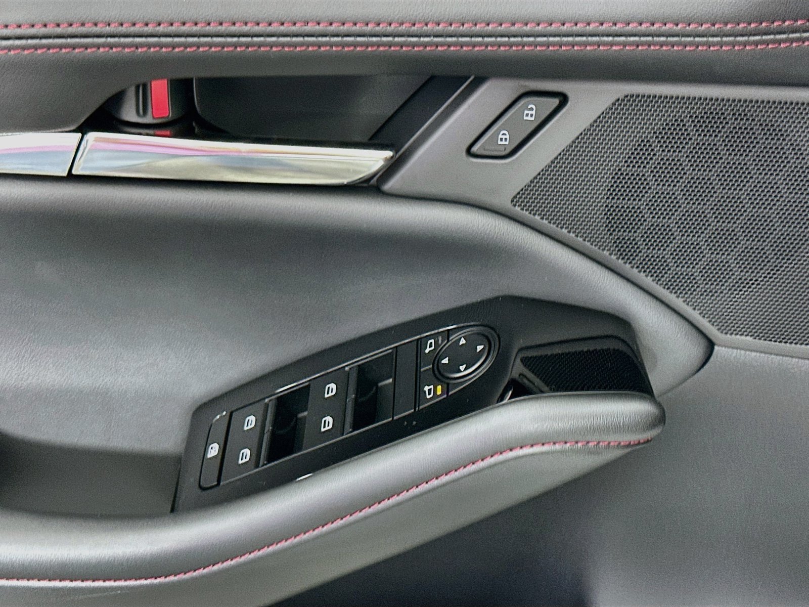 New 2026 MAZDA MAZDA3 Carbon AWD/4WD image 18