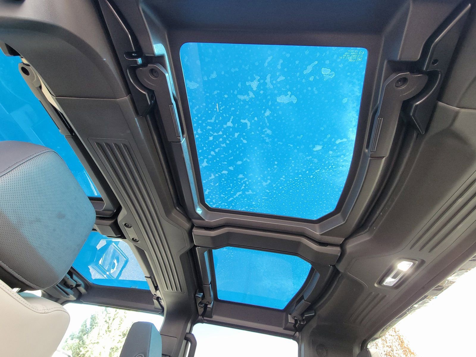 New 2026 GMC Hummer EV 4x4 Crew Cab w/ LPO, Dark Essentials Package image 9