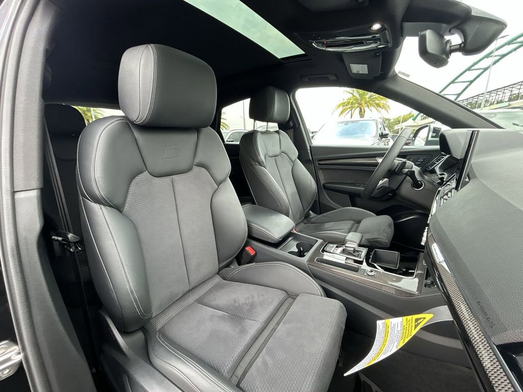 Used 2024 Audi SQ5 Premium w/ Convenience Package AWD/4WD image 16
