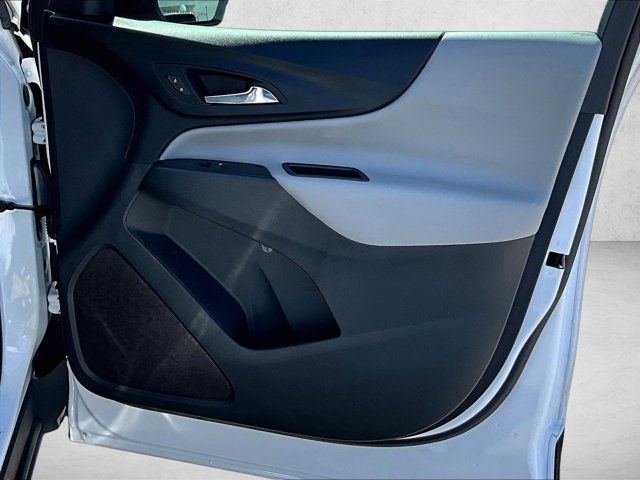 Certified 2024 Chevrolet Equinox LS w/ LS Convenience Package FWD image 18