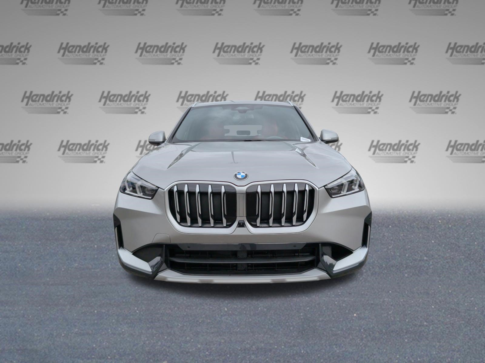 Used 2025 BMW X1 xDrive28i AWD/4WD image 5