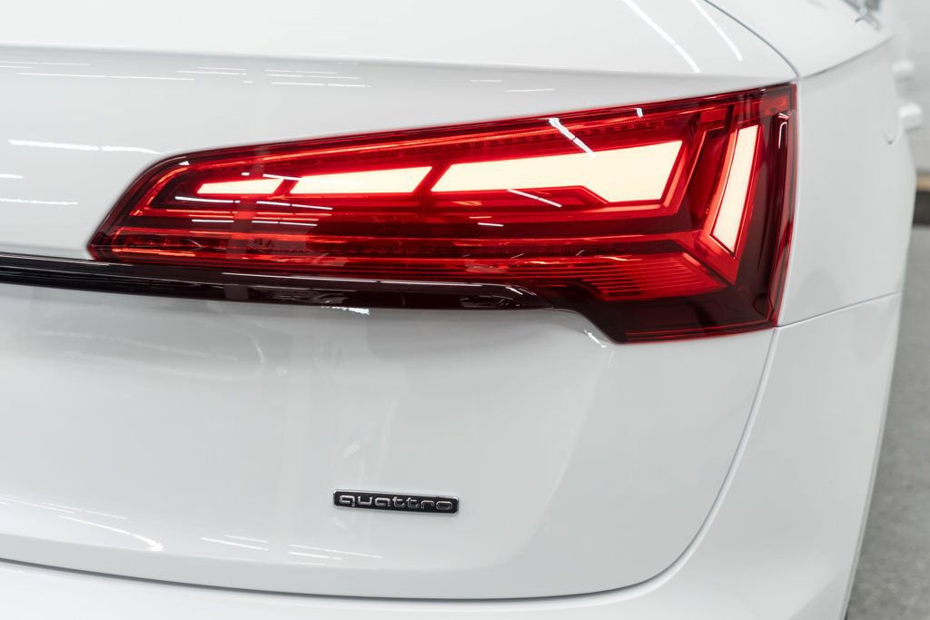 Used 2024 Audi Q5 e Prestige image 56