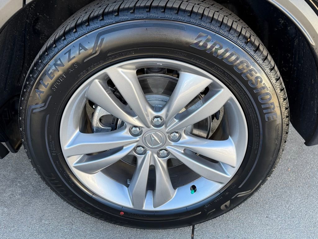 Certified 2026 Acura MDX SH-AWD image 14