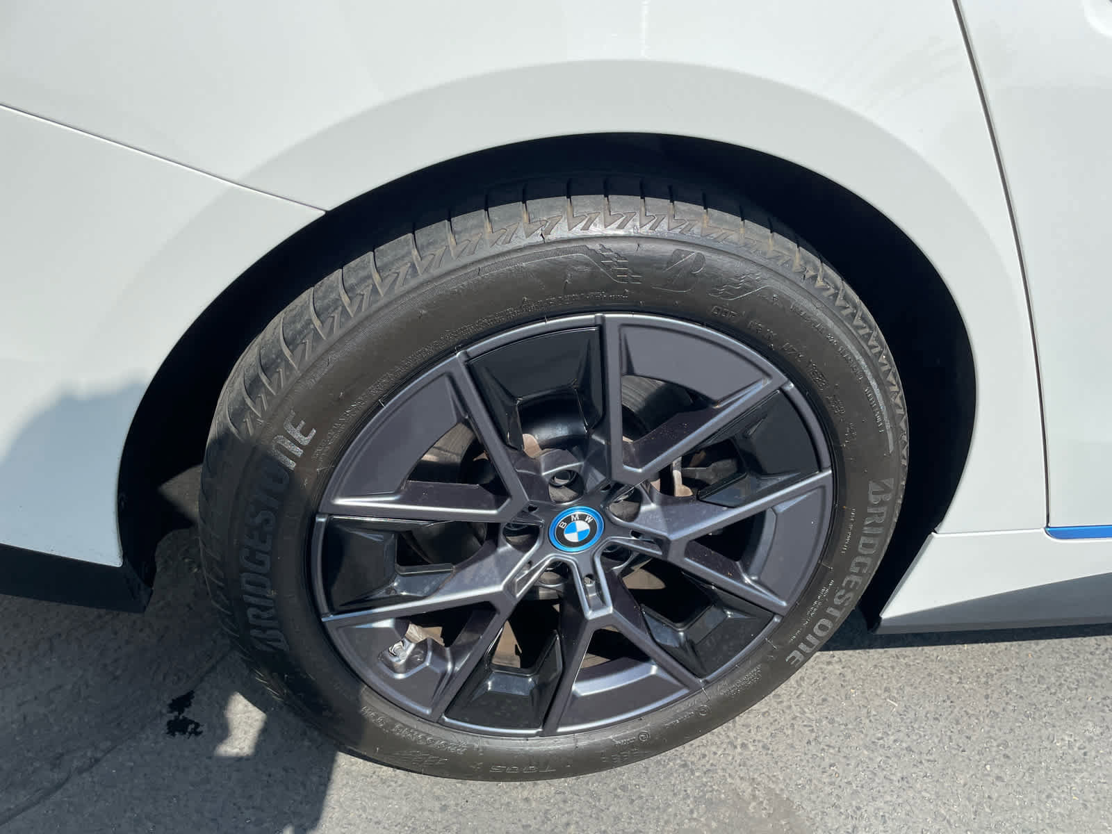 Used 2023 BMW i4 eDrive35 w/ Premium Package image 23