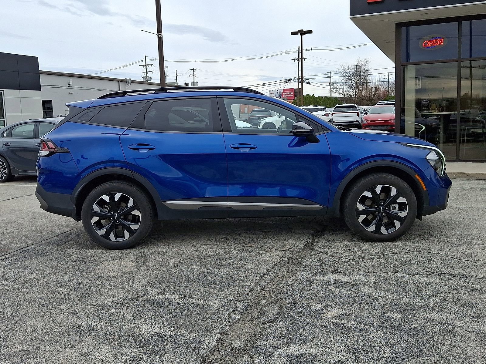 Used 2023 Kia Sportage X-Line w/ X-Line Premium Package image 8