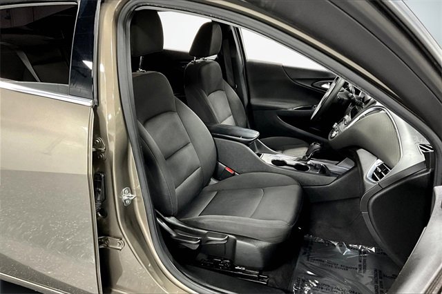 Used 2020 Chevrolet Malibu LT image 26