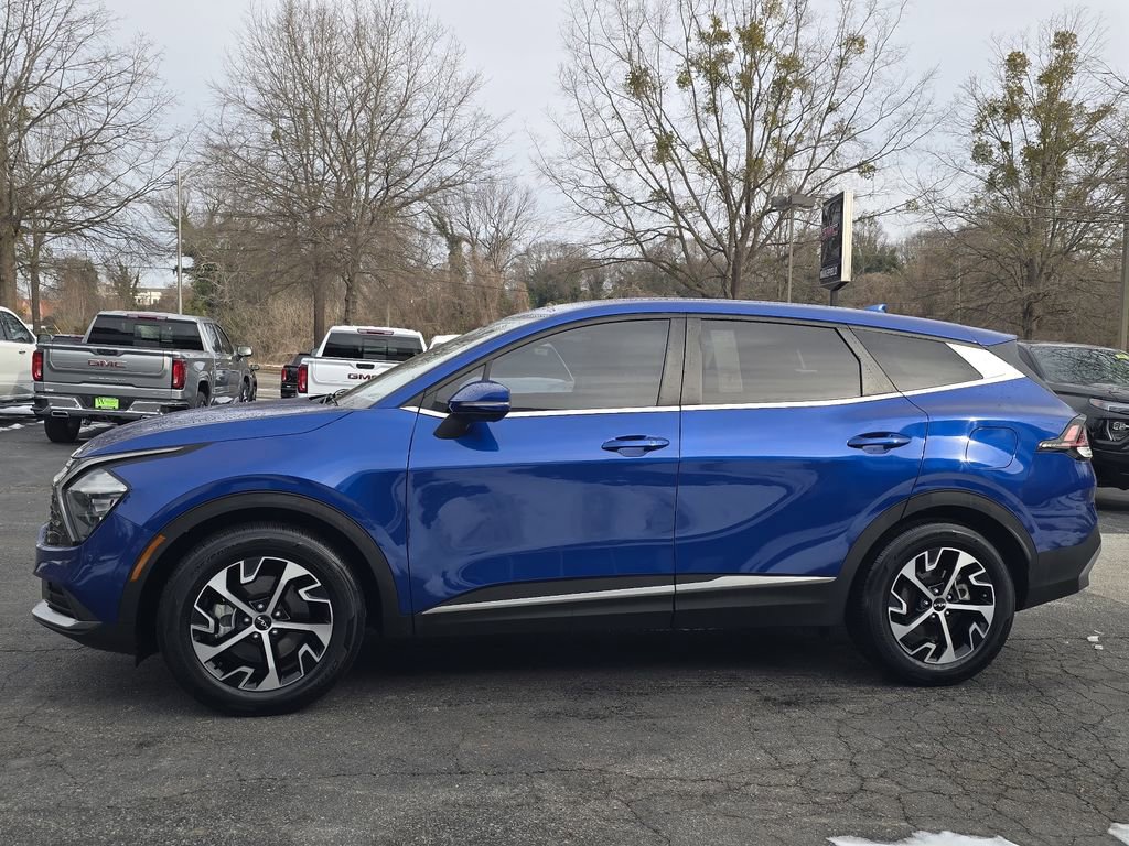 Used 2023 Kia Sportage EX image 28