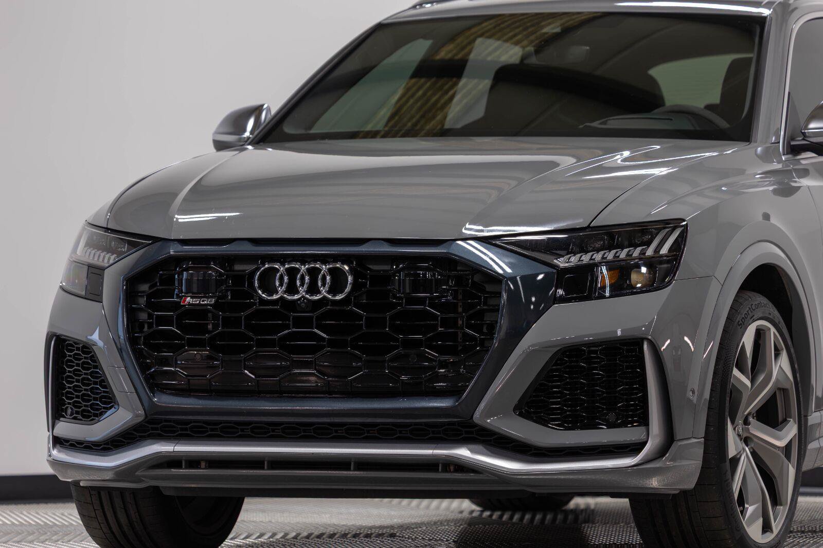 Used 2024 Audi RS Q8 w/ Executive Package AWD/4WD image 8