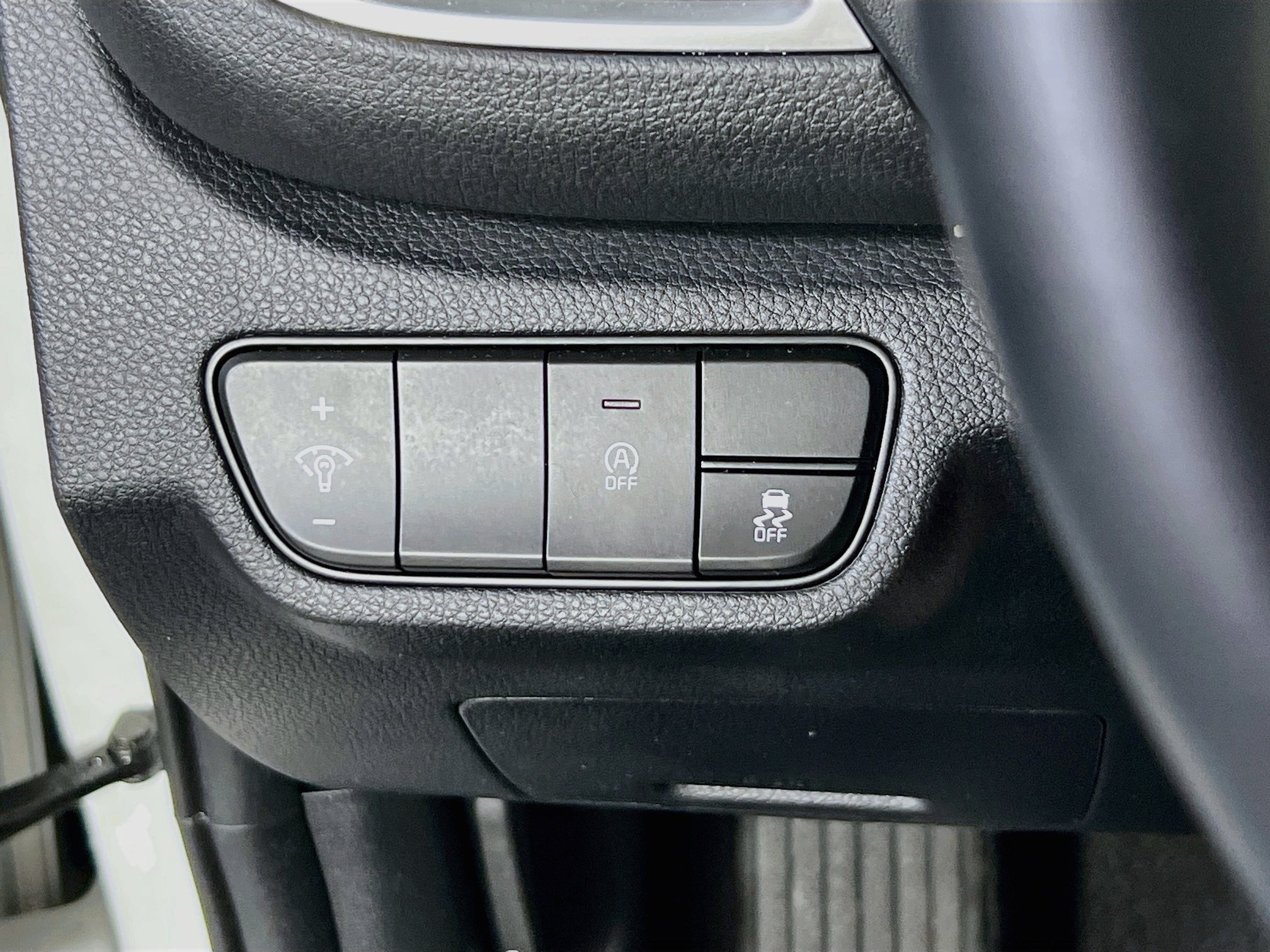 Used 2024 Kia Seltos EX AWD/4WD image 10