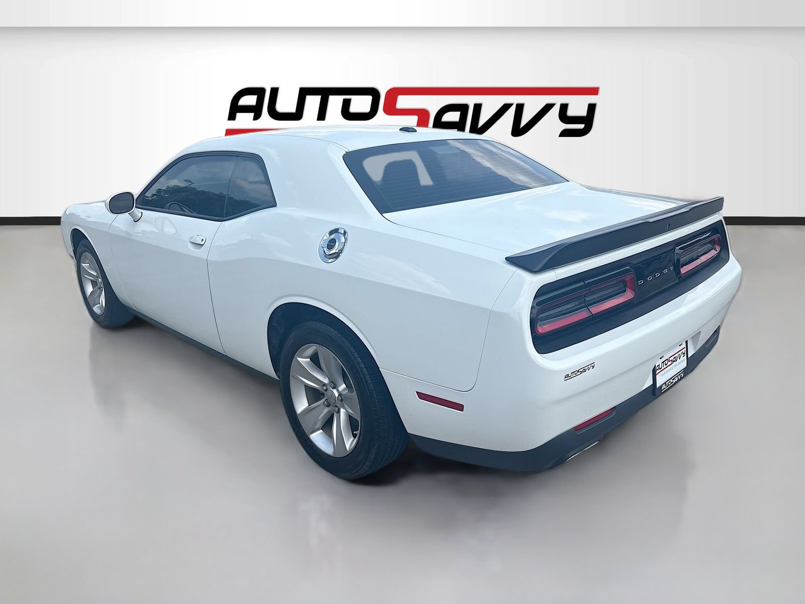 Used 2023 Dodge Challenger SXT RWD image 5