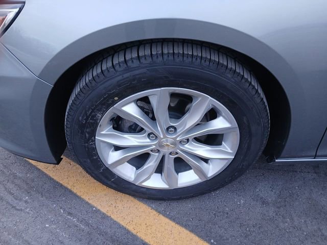 Used 2025 Chevrolet Malibu LT FWD image 10