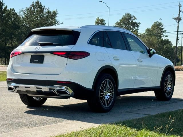 Certified 2025 Mercedes-Benz GLC 300 image 3