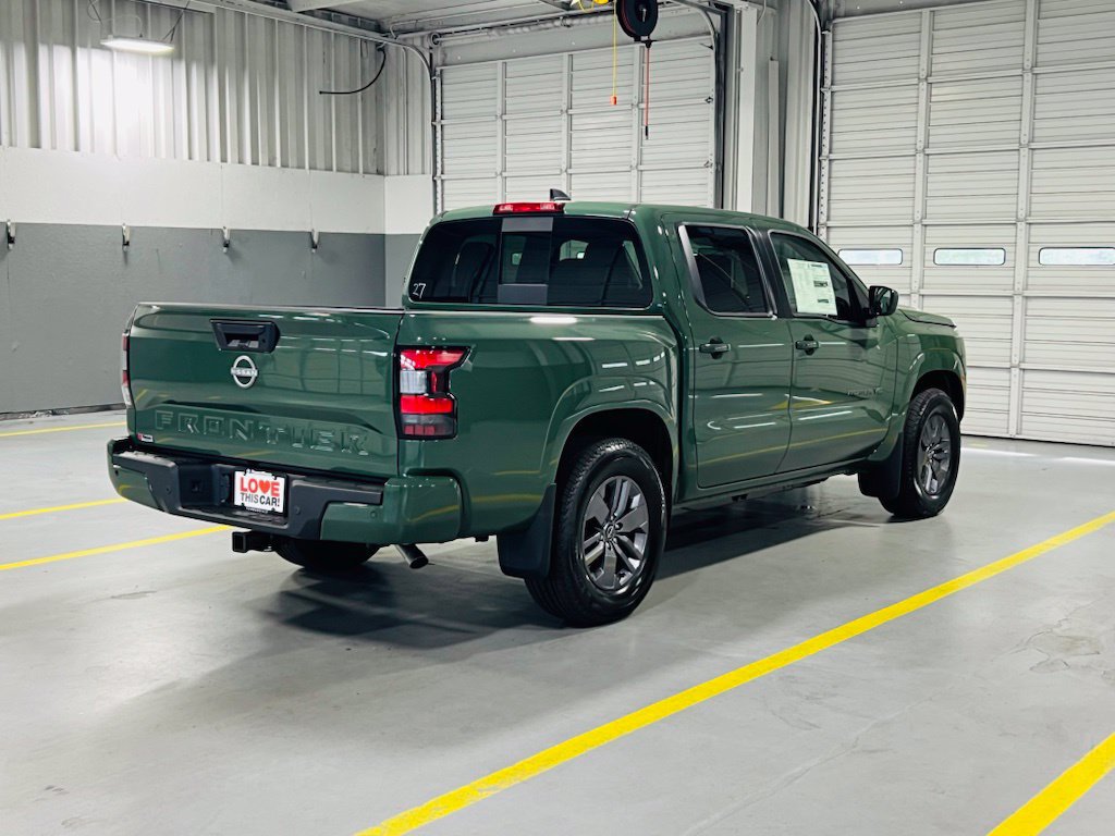 New 2027 Nissan Frontier SV RWD image 15