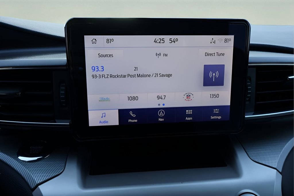 Used 2022 Ford Explorer XLT w/ Equipment Group 202A image 20