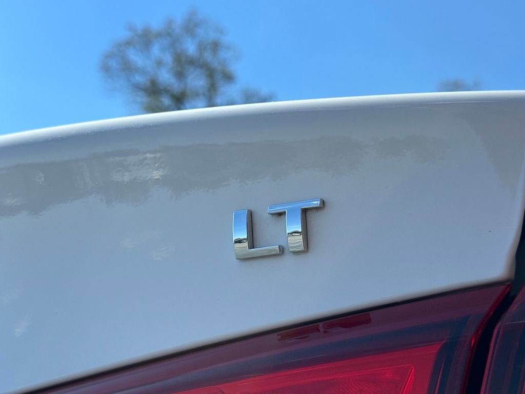 Used 2024 Chevrolet Malibu LT image 19