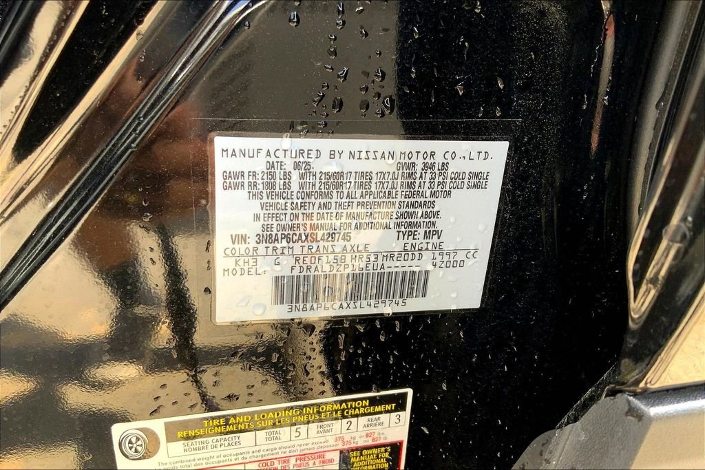 Used 2025 Nissan Kicks SV image 14