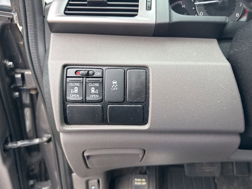 Used 2015 Honda Odyssey EX image 9