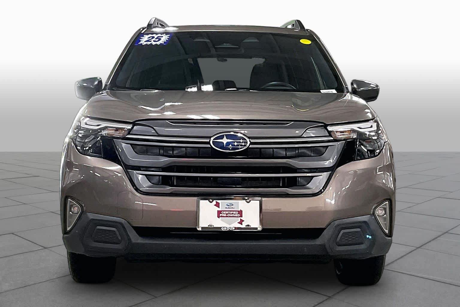 Certified 2025 Subaru Forester Premium AWD/4WD image 4