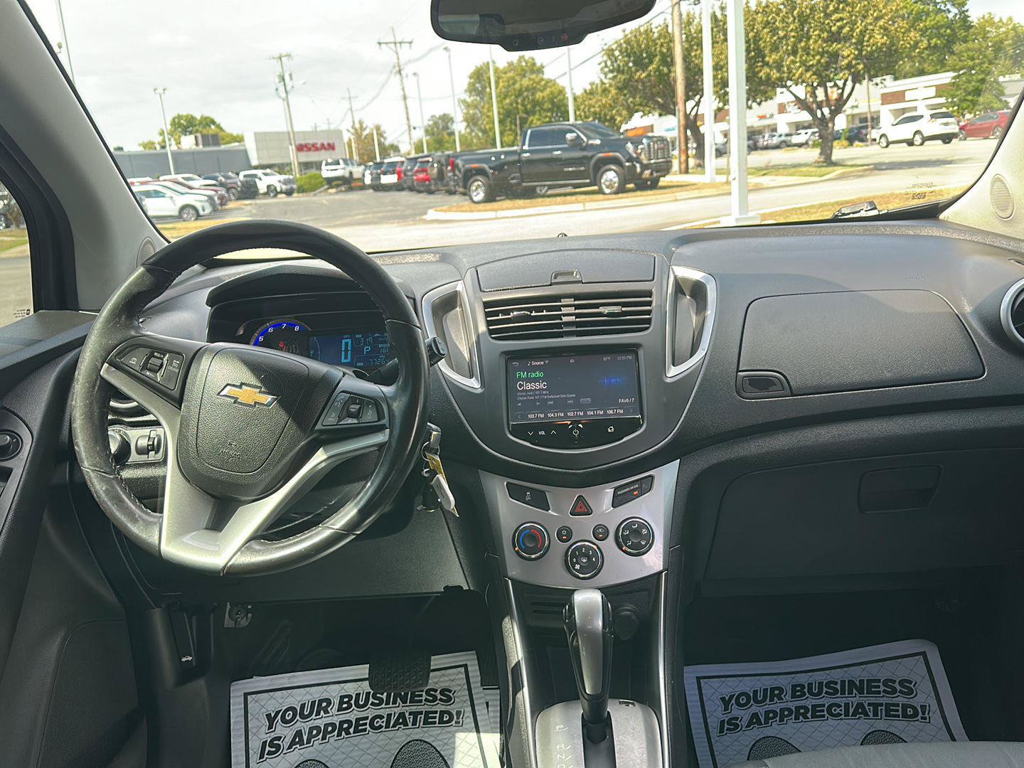 Used 2016 Chevrolet Trax LT w/ LT Convenience Package FWD image 12