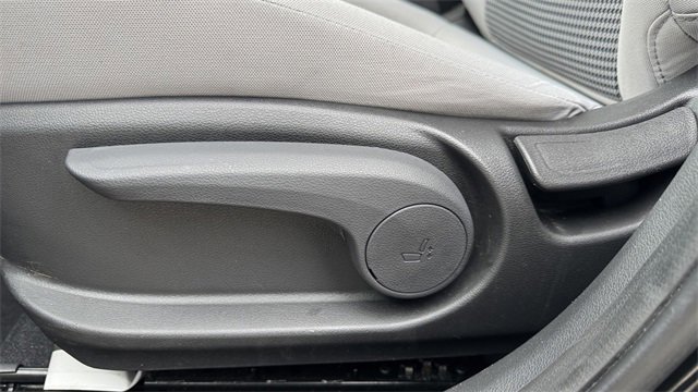 Used 2023 Hyundai Kona SE image 21