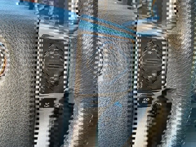 Used 2014 Toyota Tundra Limited image 26