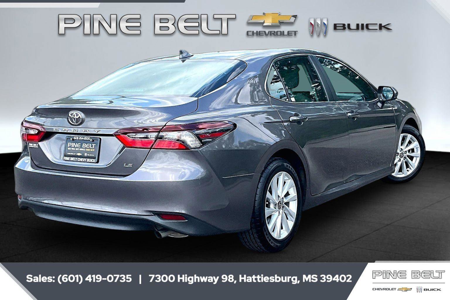 Used 2023 Toyota Camry LE FWD image 11