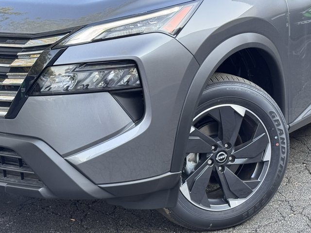 New 2025 Nissan Rogue SV AWD/4WD image 34