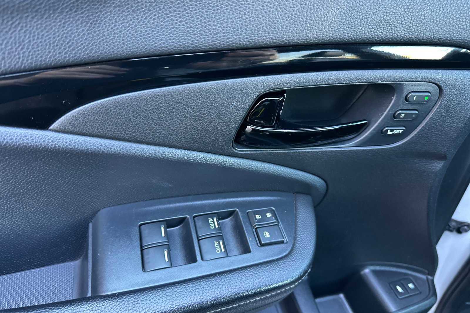 Used 2022 Honda Passport Elite image 11