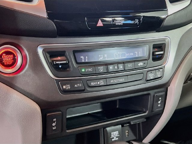 Used 2017 Honda Ridgeline RTL-T image 14