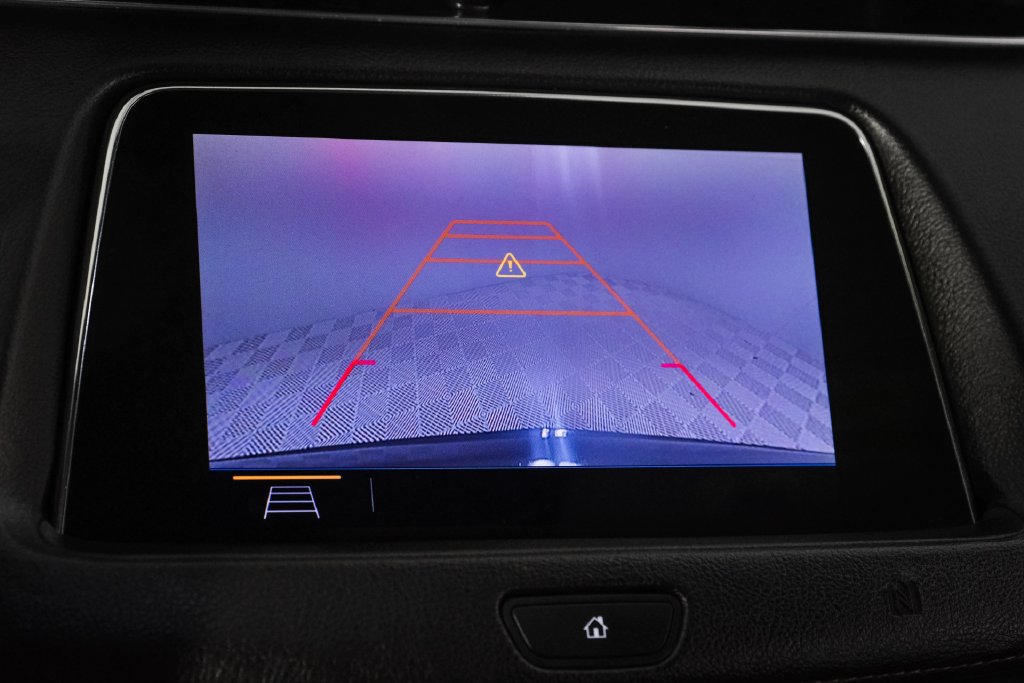 Used 2019 Cadillac XT4 Sport FWD image 17