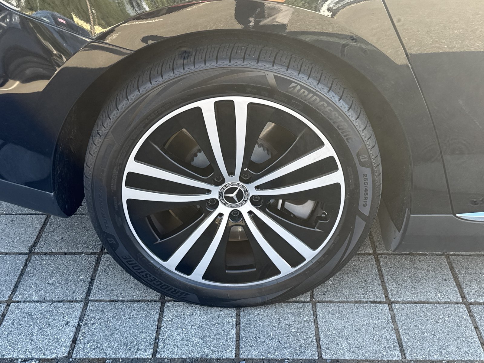 Used 2023 Mercedes-Benz EQE 350+ 4MATIC Sedan image 11