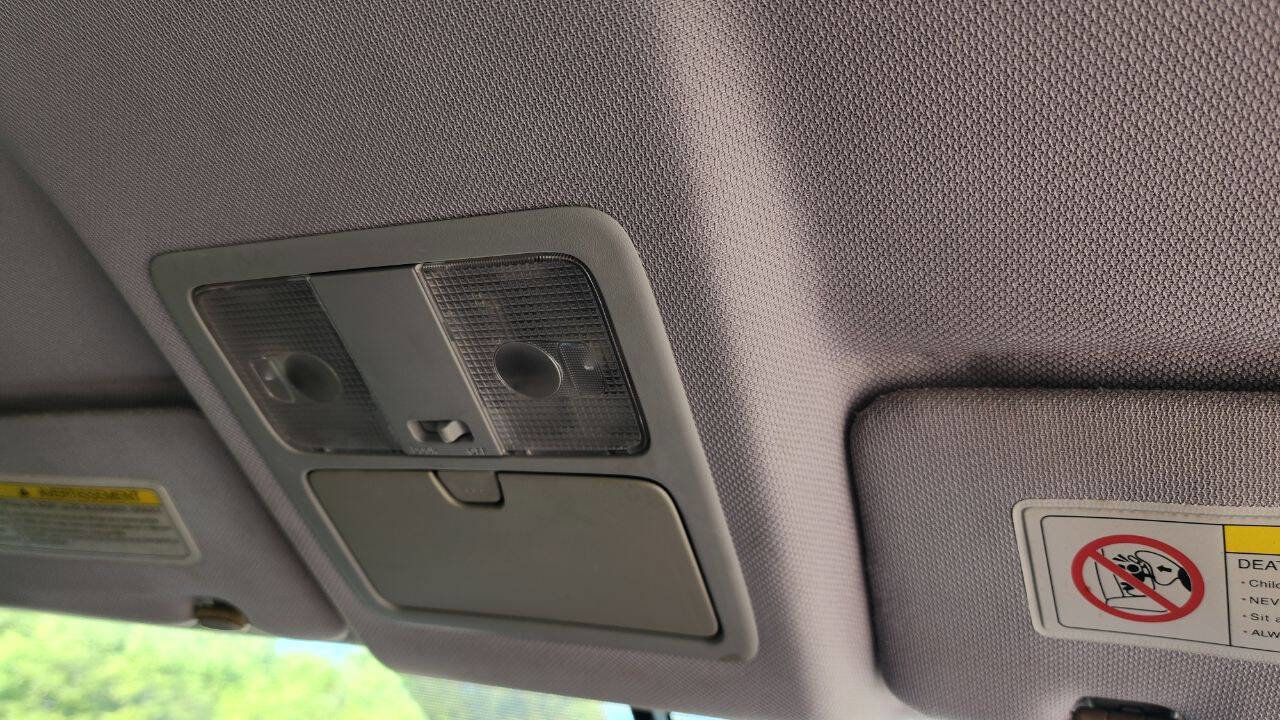 Used 2003 Nissan 350Z Enthusiast image 21