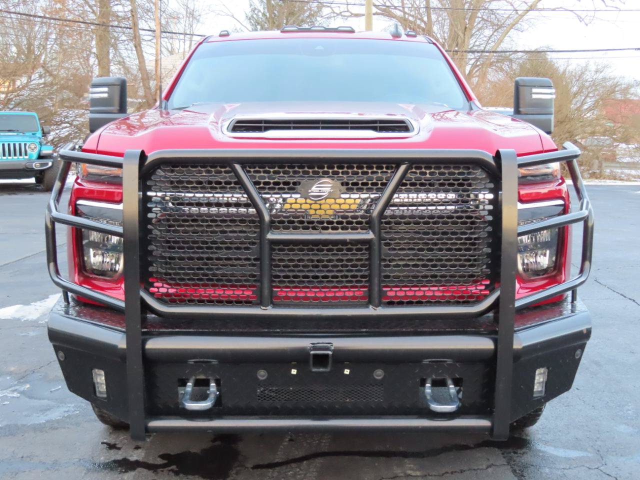Used 2024 Chevrolet Silverado 2500 LT AWD/4WD image 9