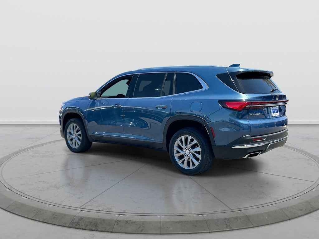 Used 2025 Buick Enclave Preferred FWD image 6