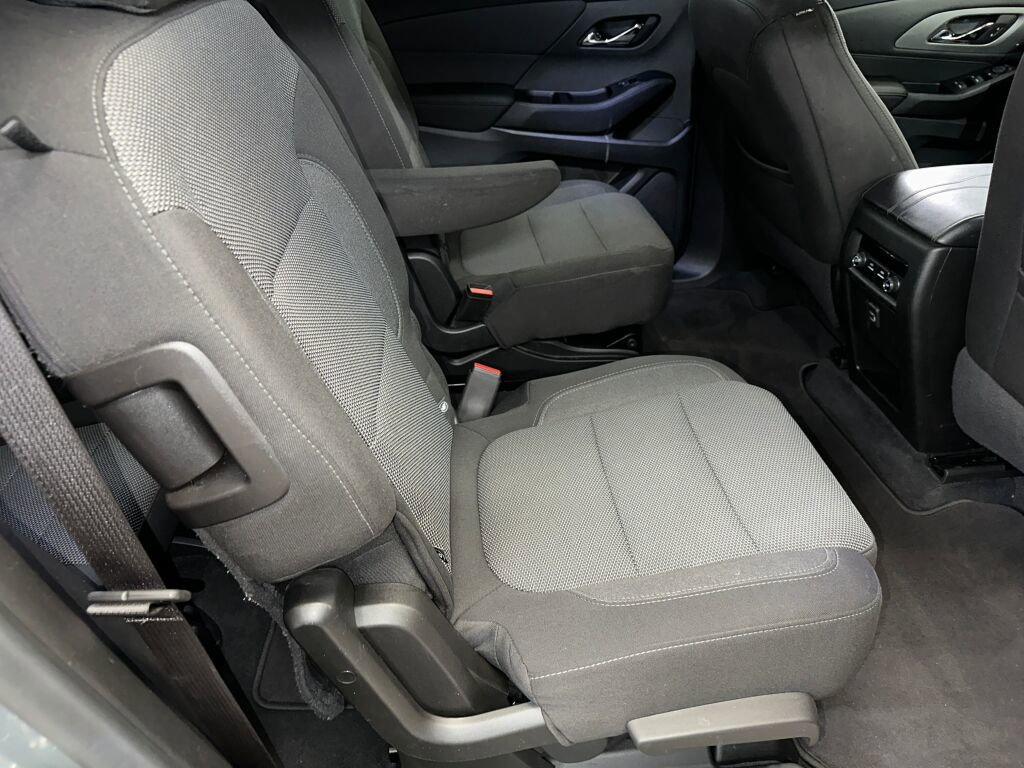 Certified 2023 Chevrolet Traverse LT image 31